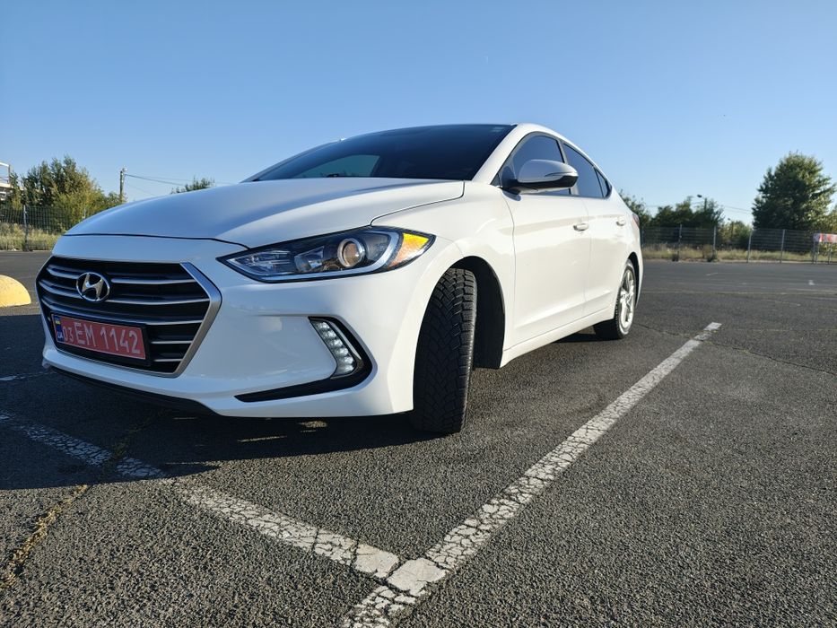 HYUNDAI Elantra 2016