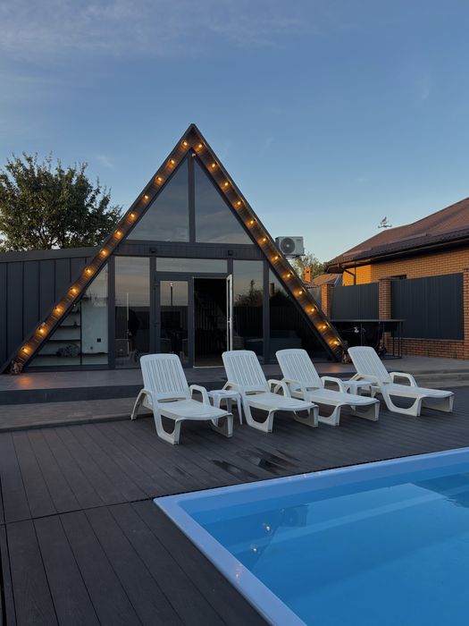 Оренда будинку з басейном та чаном, подобово, почасово