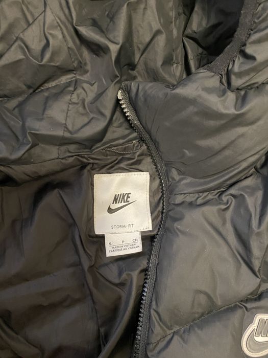 Куртка зимова найк