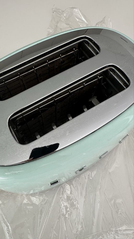 Torradeira Smeg avariada