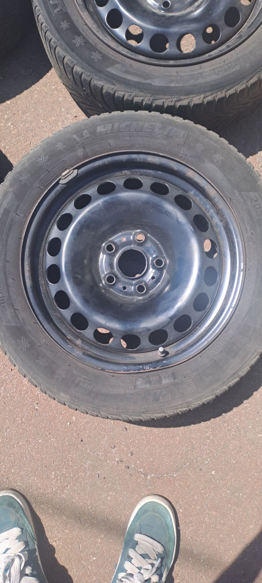Резина зимня з дисками MICHELIN 205/55 R16