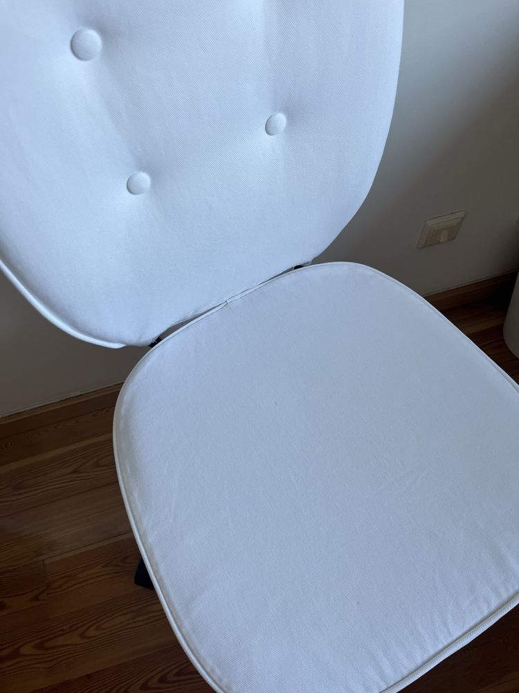 Cadeira Escritório IKEA Ótimo Estado