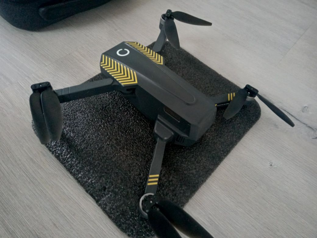 Dron Overmax x-bee 9.5 fold