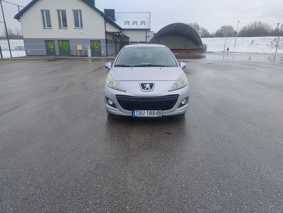 Peugeot 207 1.6 diesel 90 KM