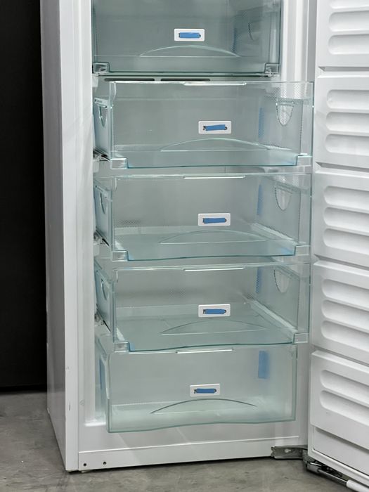 Морозильна камера Miele FNS 35402i | NoFrost|стан нового | морозильная