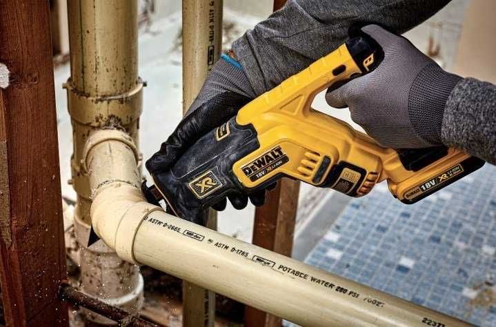 DeWALT Akumulatorowa pilarka szablowa  DCS367N 18V XR /celian/