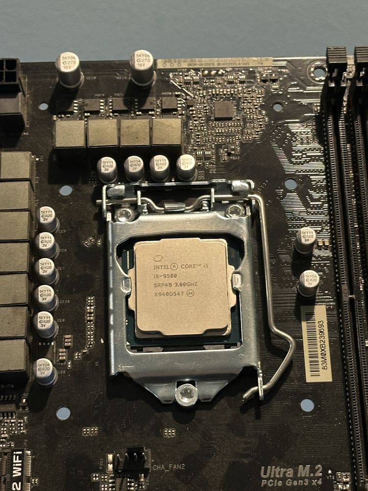 Комлпект i5 9500 8 ram asrock z370 pro 4