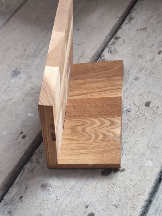 Stojak do noży drewniany