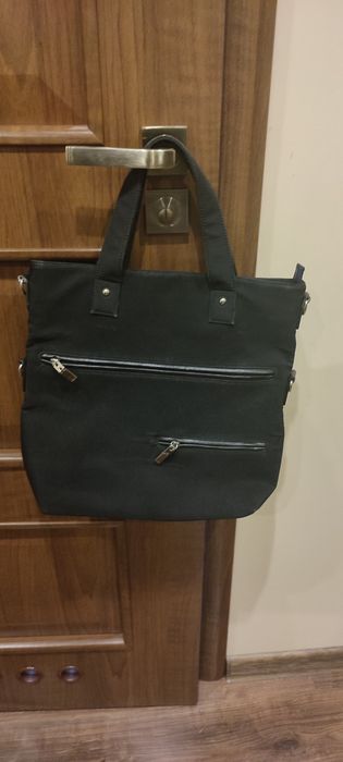 Damska czarna  torebka