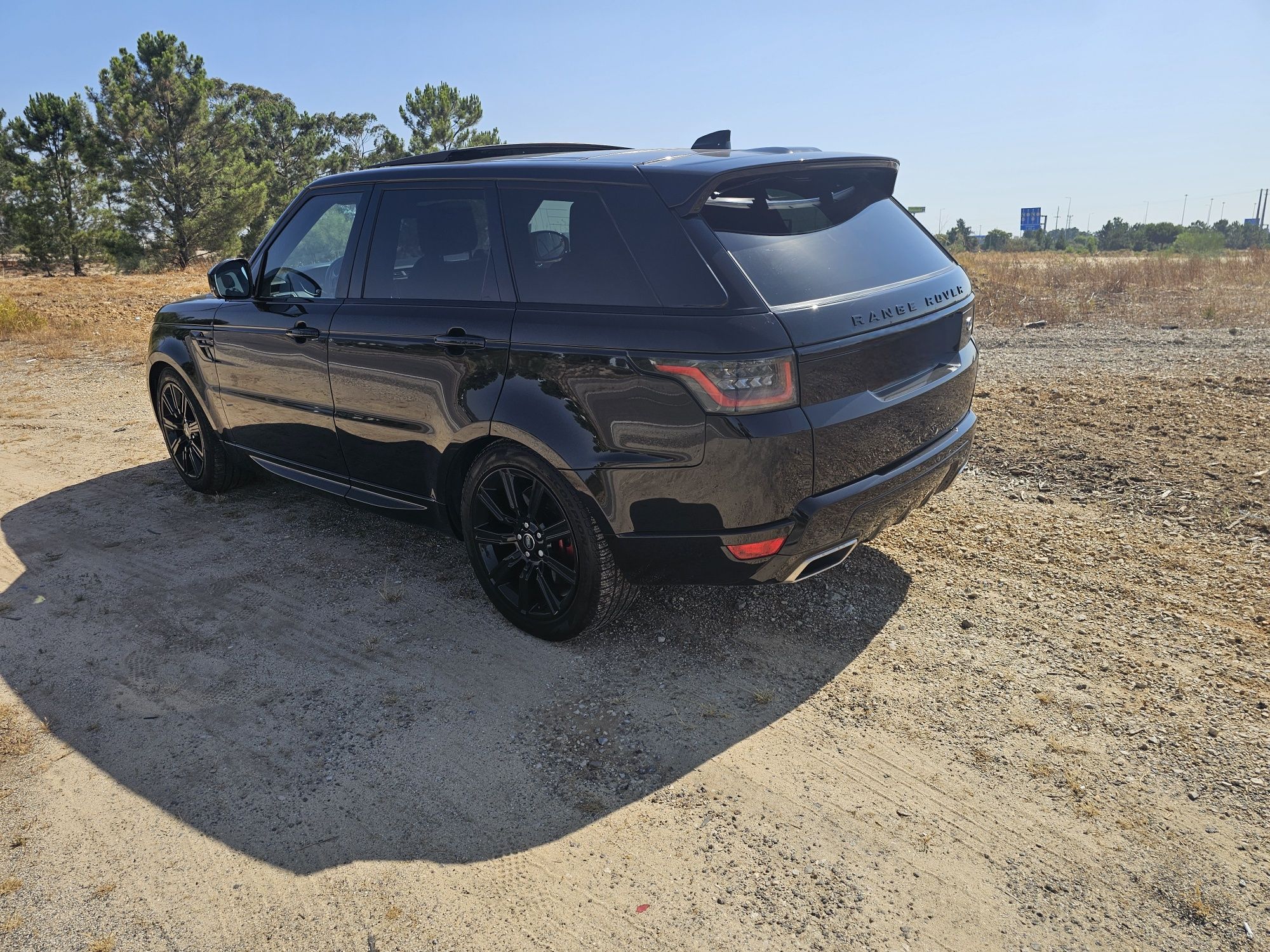 Range Rover Sport P400e R-Dynamic