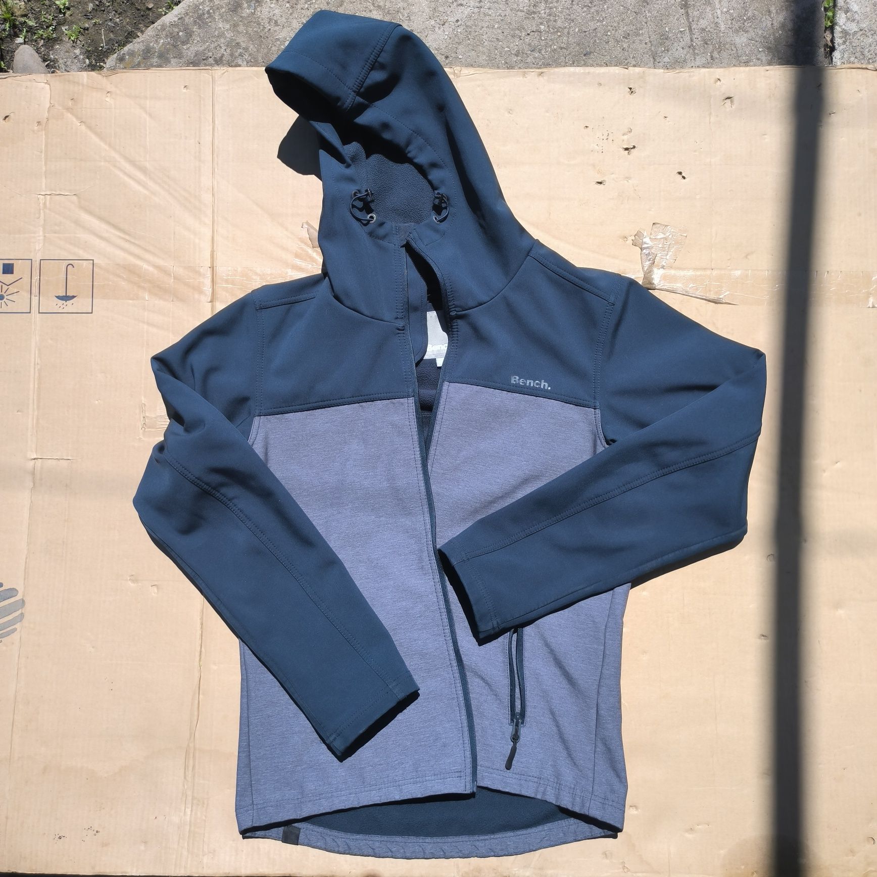 Куртка водонепроникна Bench. Size: S