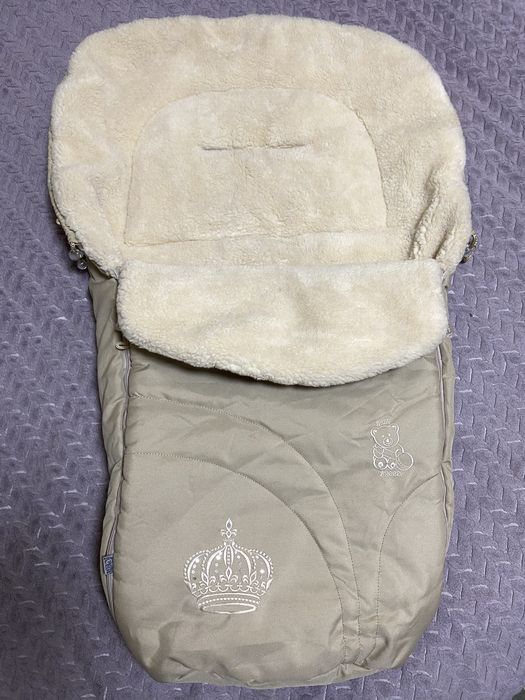 Дуже теплмй зимовий конверт в коляску на овчині