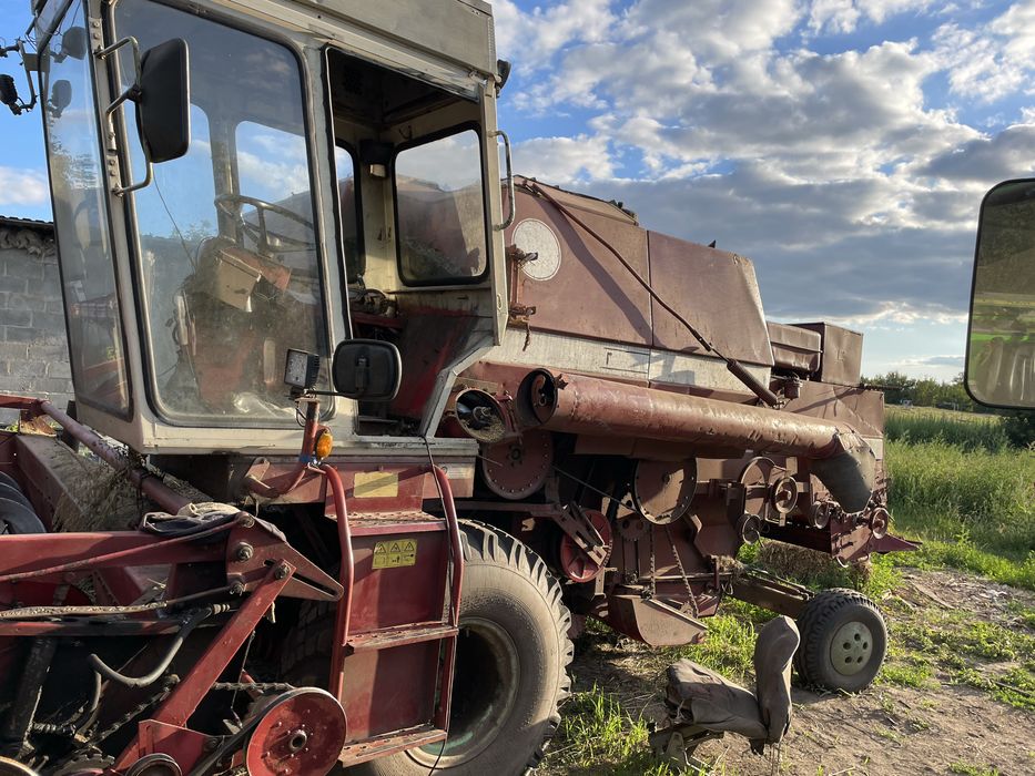 Комбайн масей в хорошому стані