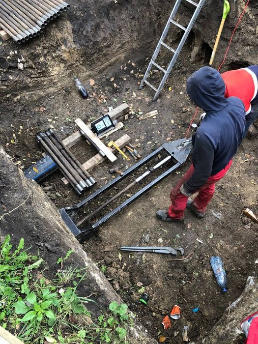 Прокладка трубопроводів , ГНБ, прокол під дорогою