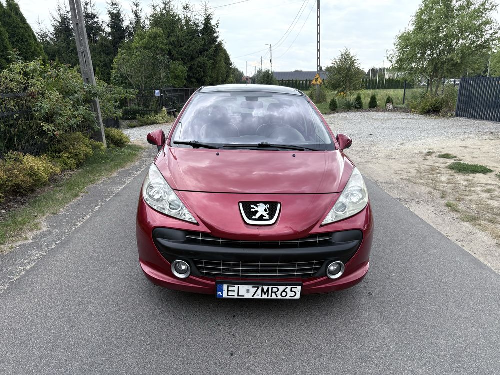 Peugeot 207_1.6 Turbo_150KM_Panorama_Bogate wyposazenie