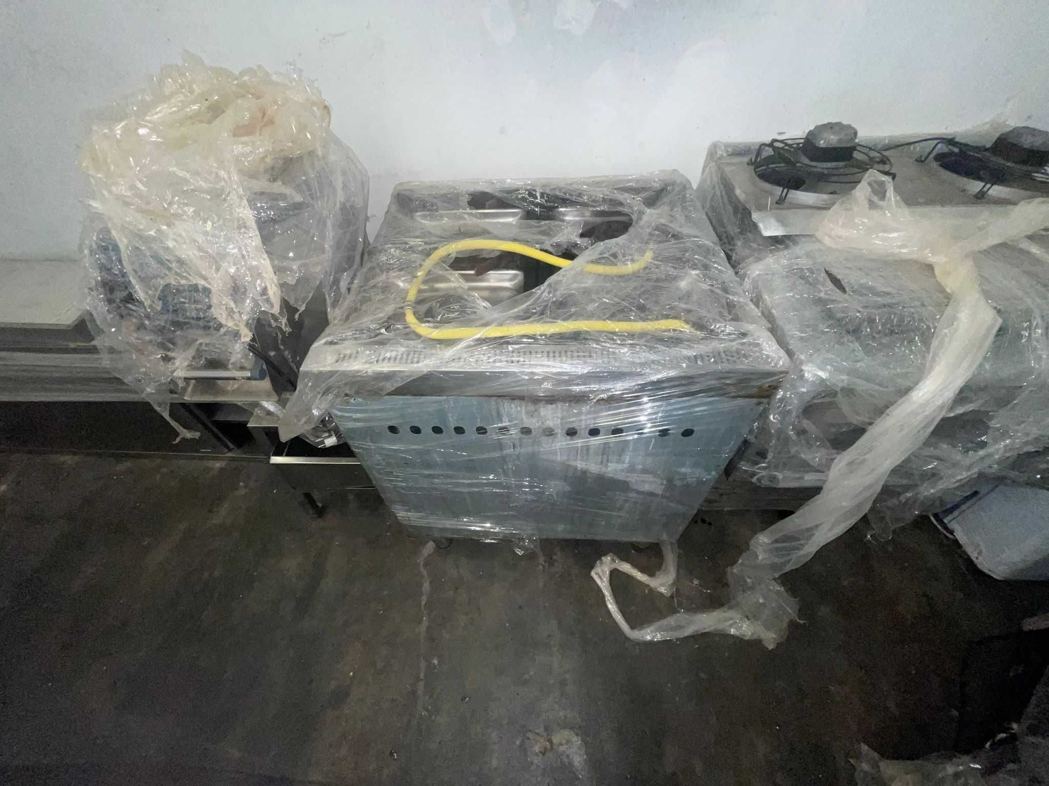 Oportunidade vários Equipamentos e Bancadas para Hotelaria usado