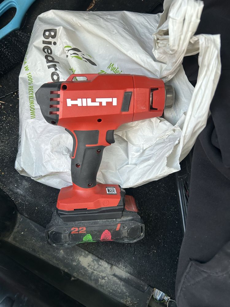 Opalarka hiltii 06-22