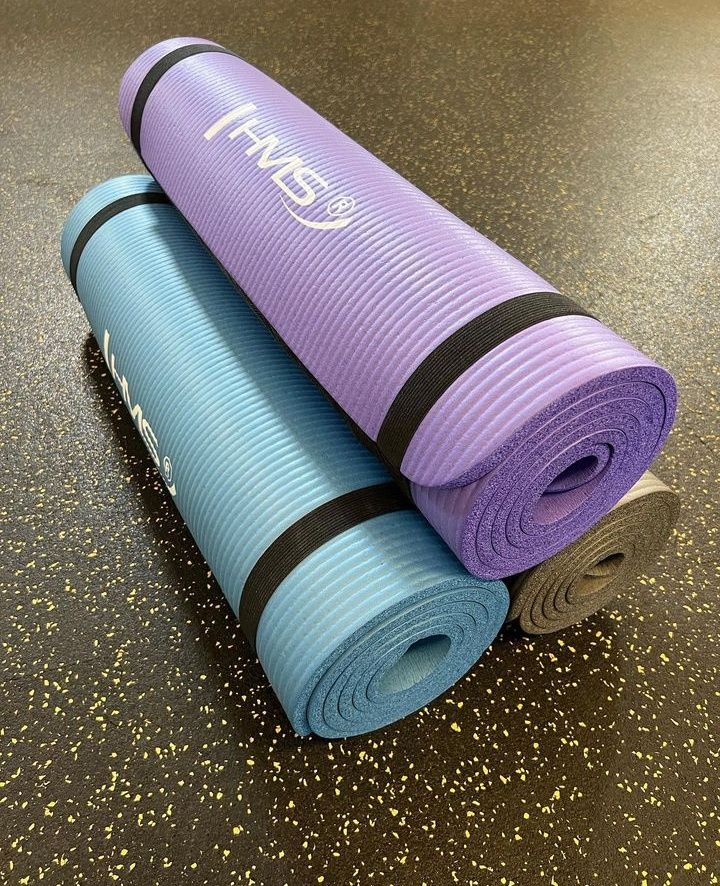 Коврик для тренувань та йоги HMS Yoga Mat YM03