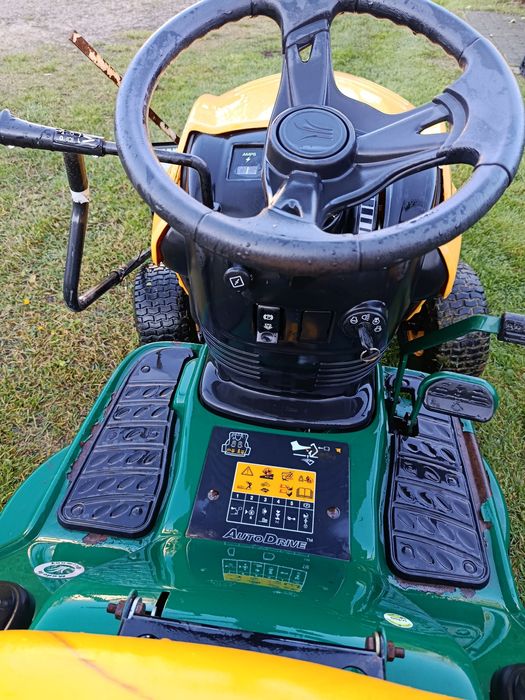 Kosiarka traktorek bez pługa Yard Man, MTD