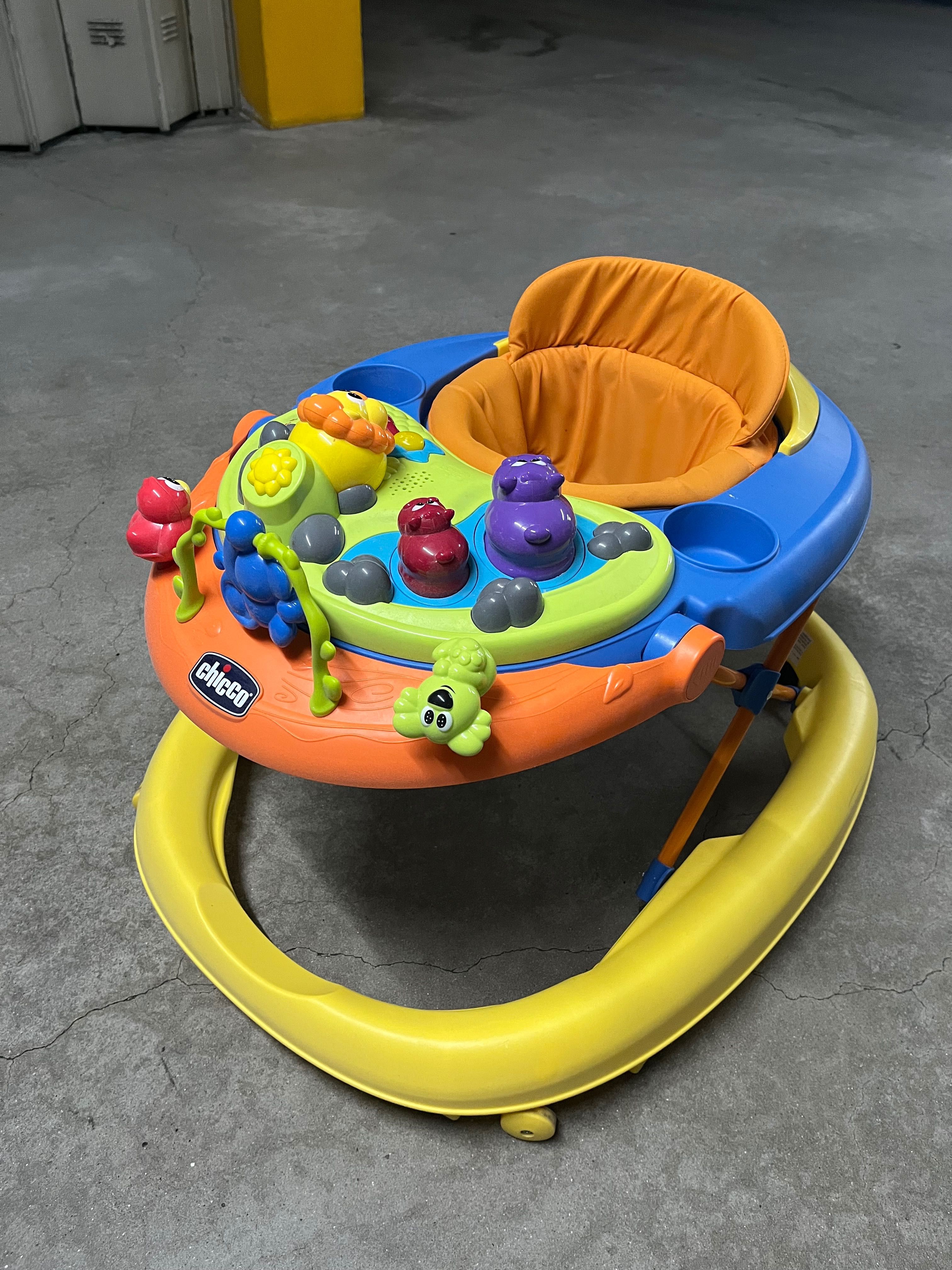 Andarilho Chicco Walky