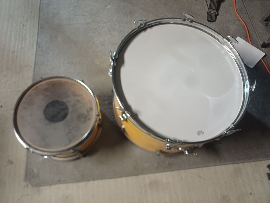 Sonor action 22" i 13"