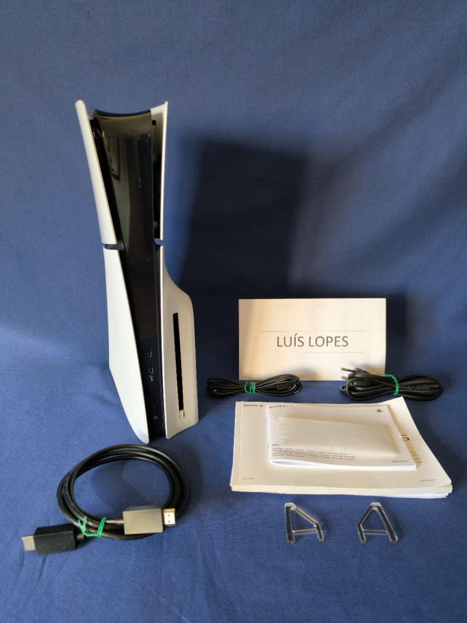 PS5 PlayStation 5 Slim Standard Sem Comando