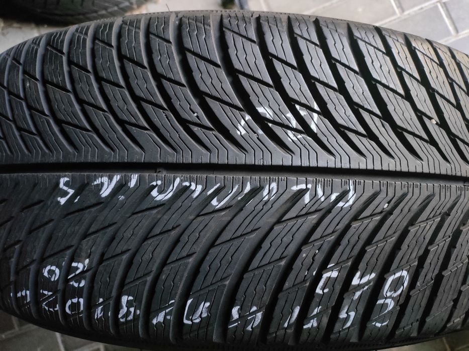 1x Michelin Pilot Alpin 5 AO 245/45R19 102V 1 sztuka zimowa