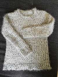 Sweterek dla dziewczynki 116-122