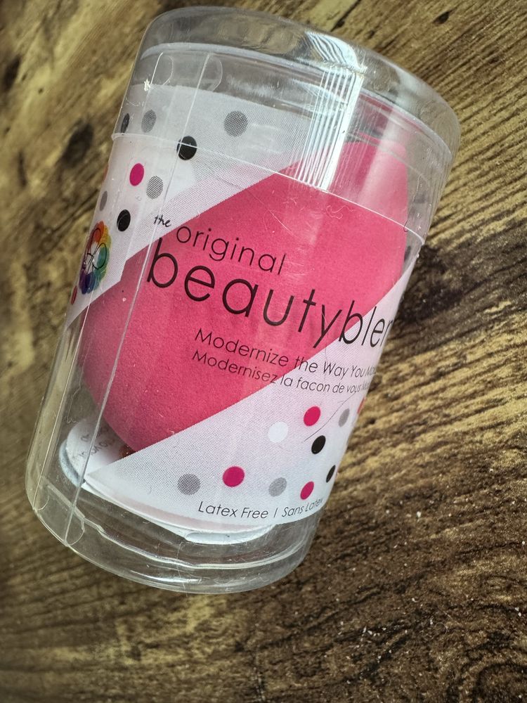 Beauty blender oryginal gąbka gąbeczka do makijażu różowa