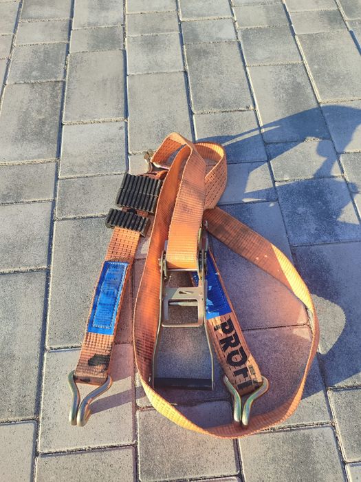 Стяжка для евакуатора або лафета.