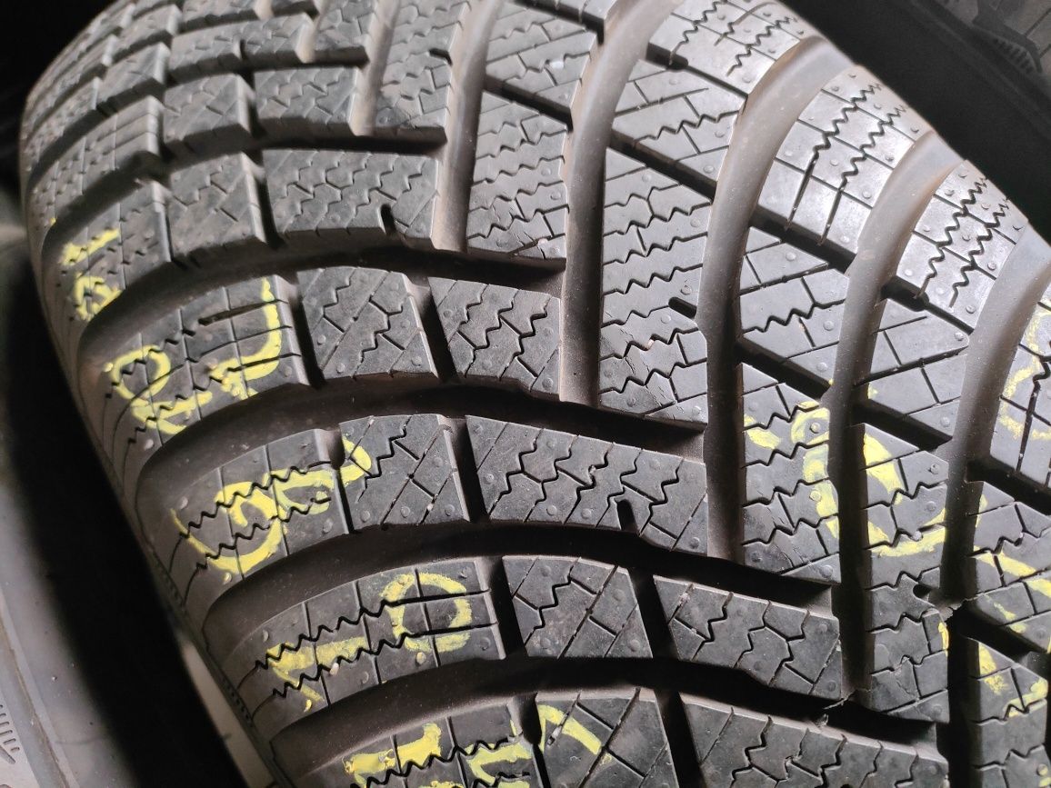4x Hankook Winter i'cep RS3 215/70R16 100H komplet zimowy jak nowy