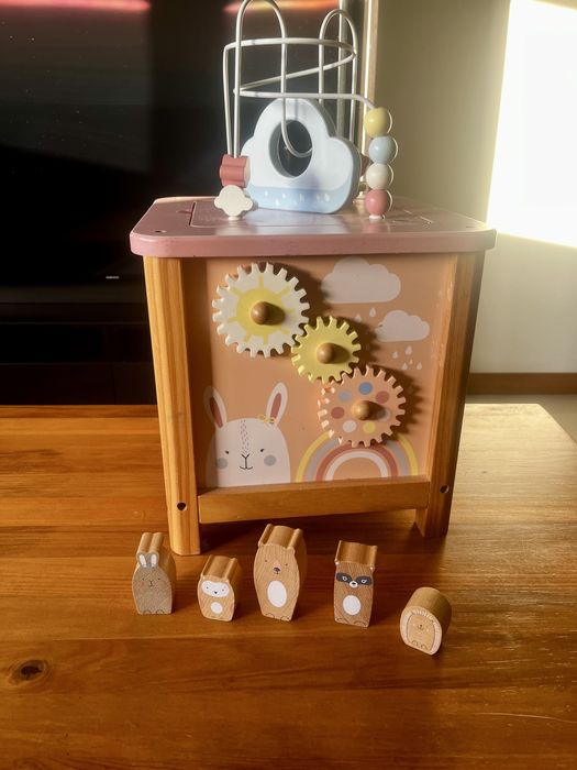 Cubo de atividades Verbaudet