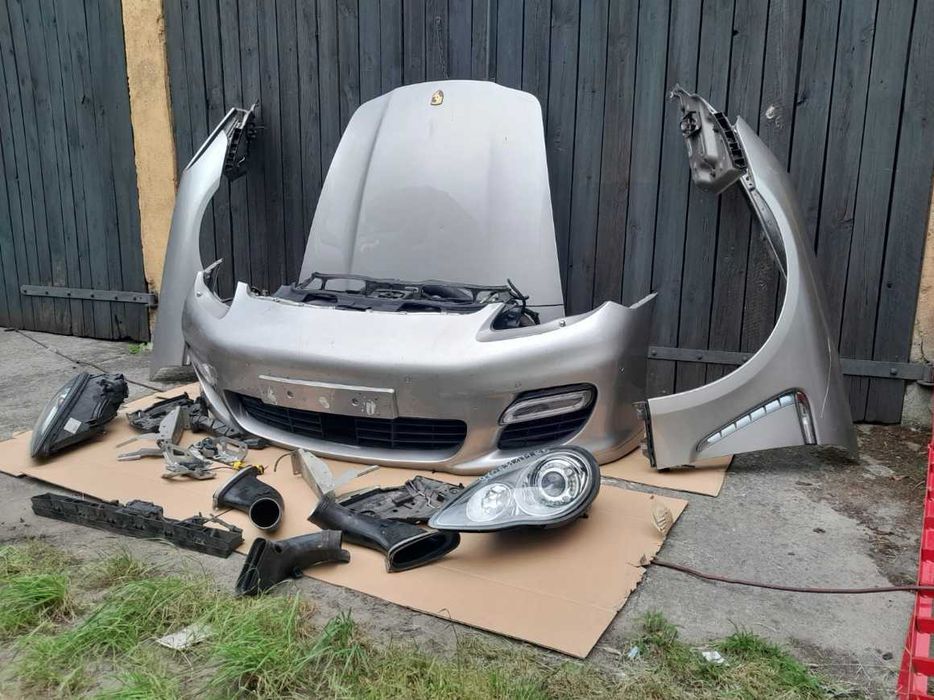 Розборка шрот Porsche Cayenne Cayman Macan Panamera Taycan запчастини