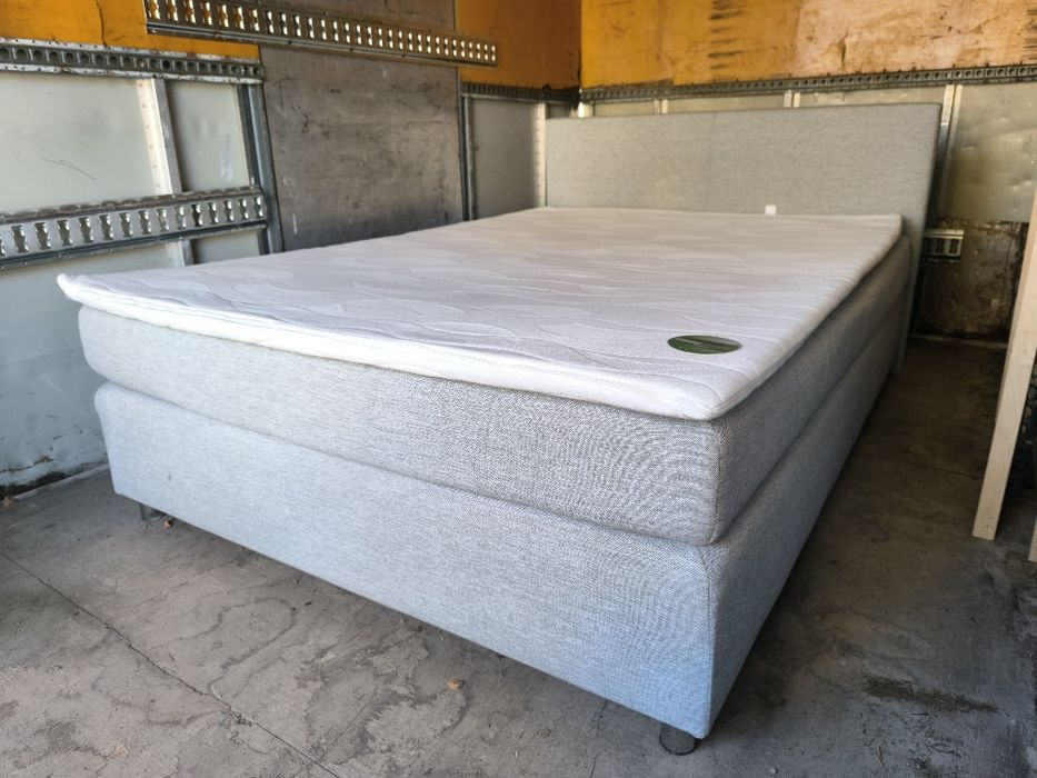 Łóżko kontynentalne 140x200 niemieckie solidne z materacem i topperem