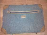 Mala antiga vintage Pierre Cardin  72x50x23