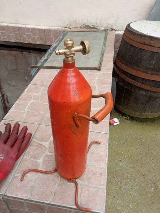 Газовый баллон 4 лит Заправленный