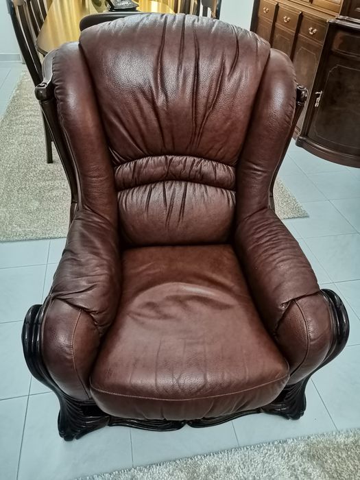 Sofás em pele genuina