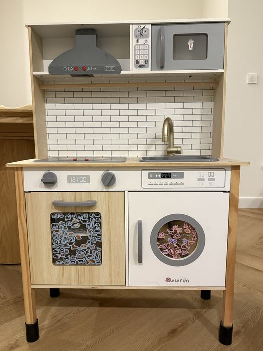 Kuchnia zabawkowa dla dzieci