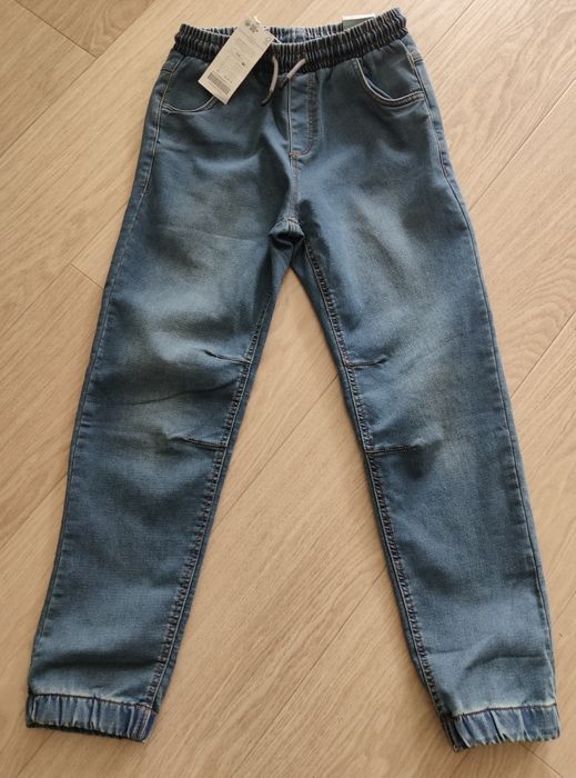 Nowe spodnie chłopięce
