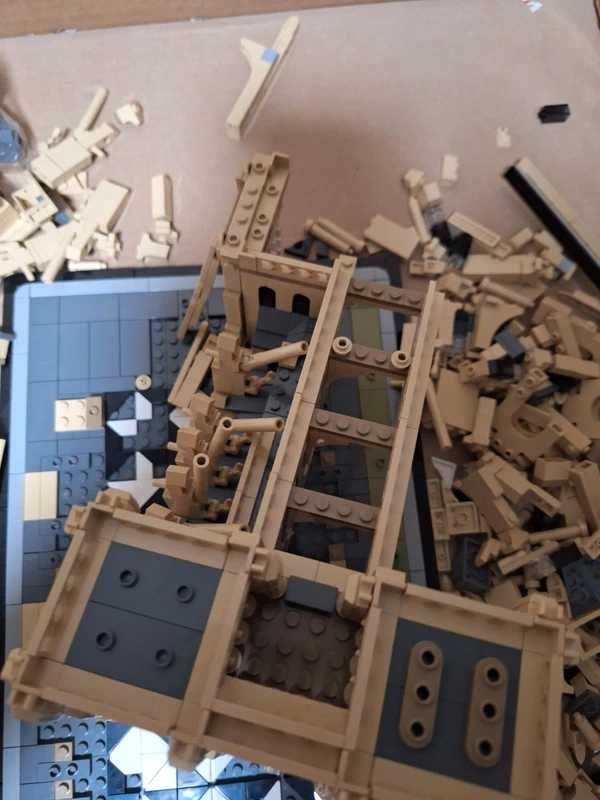 Lego architecture 21061 notre-dame de paris