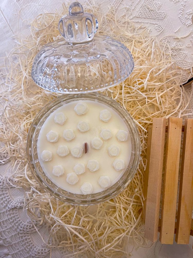 Queen Candle Vela