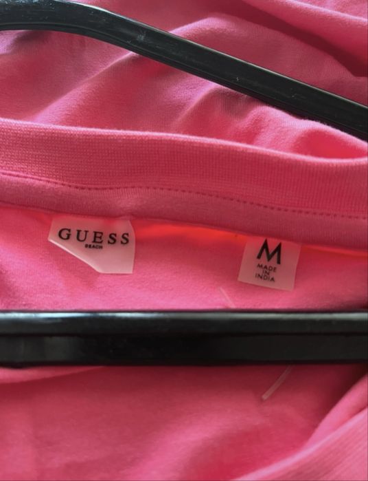 Tshirt  Guess M rosa fucsia dá a L, xl ou xxl