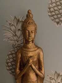 Estátua Buda dourada
