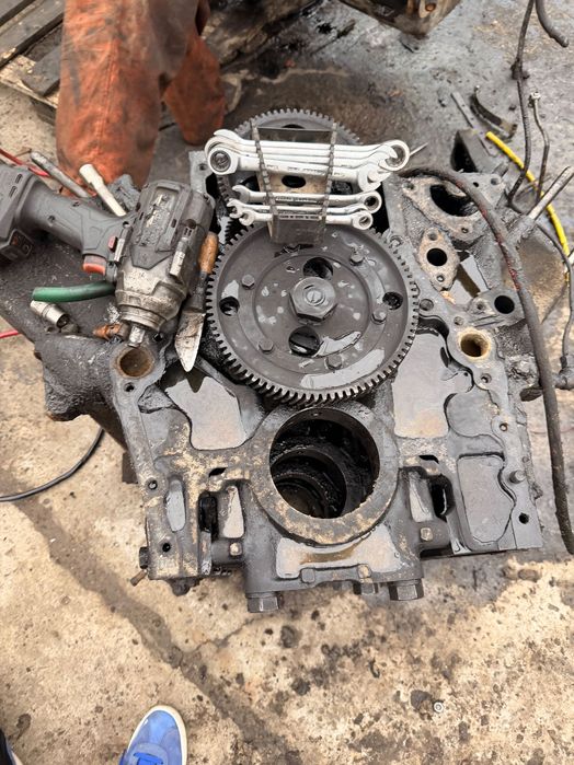 Блок мотора ЯМЗ 236 старого зразку