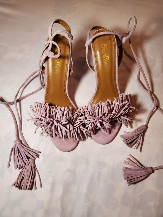 Босоніжки шкіряні в стилі Aquazzura’s