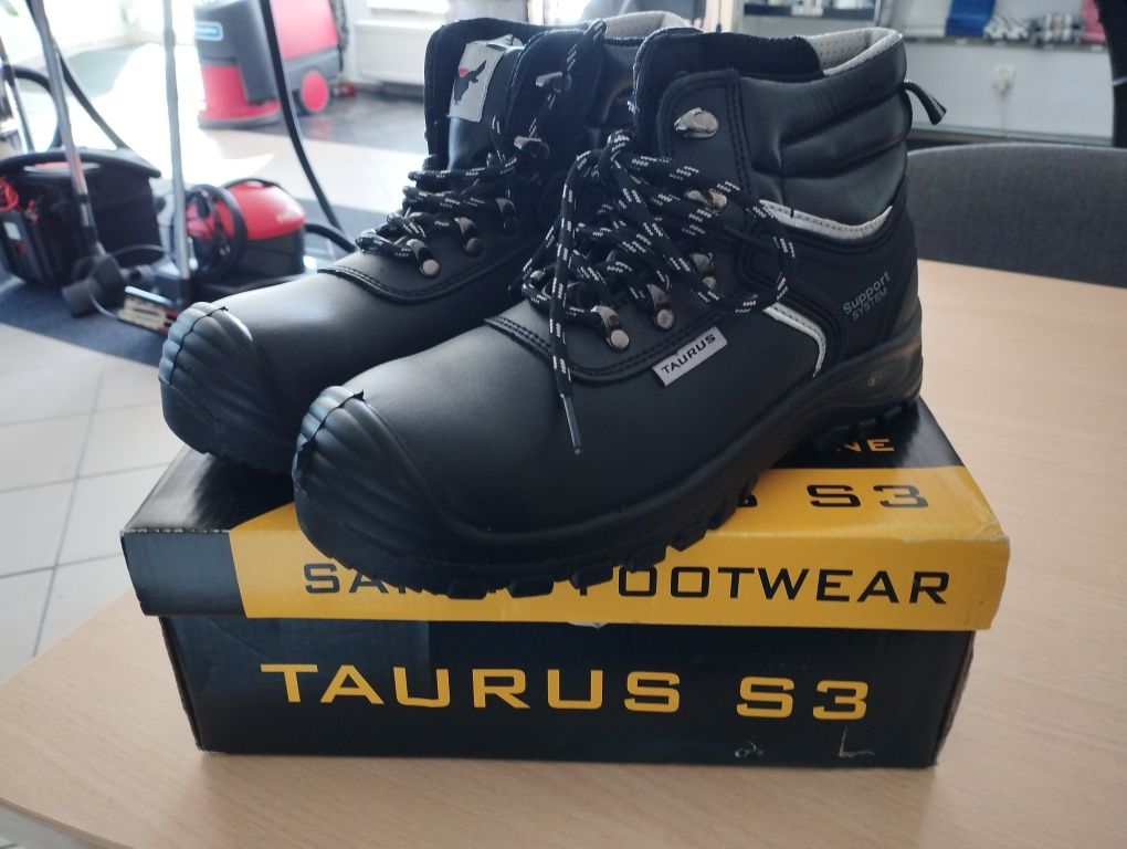 Buty ochronne robocze S3 rozmiar 39 Taurus