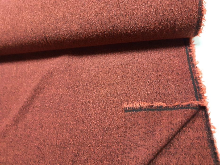 Tkanina grubsza bordo melanż szer.148 cm.