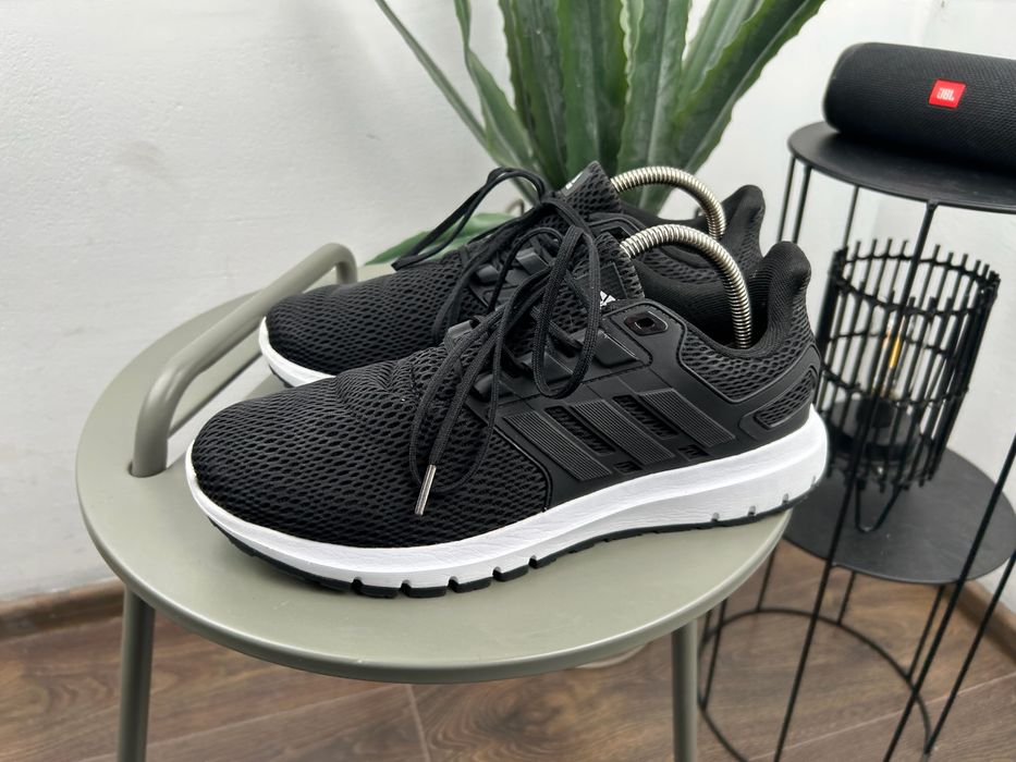 Оригінал! Кросівки Adidas Energy Cloud 43 розмір М06125