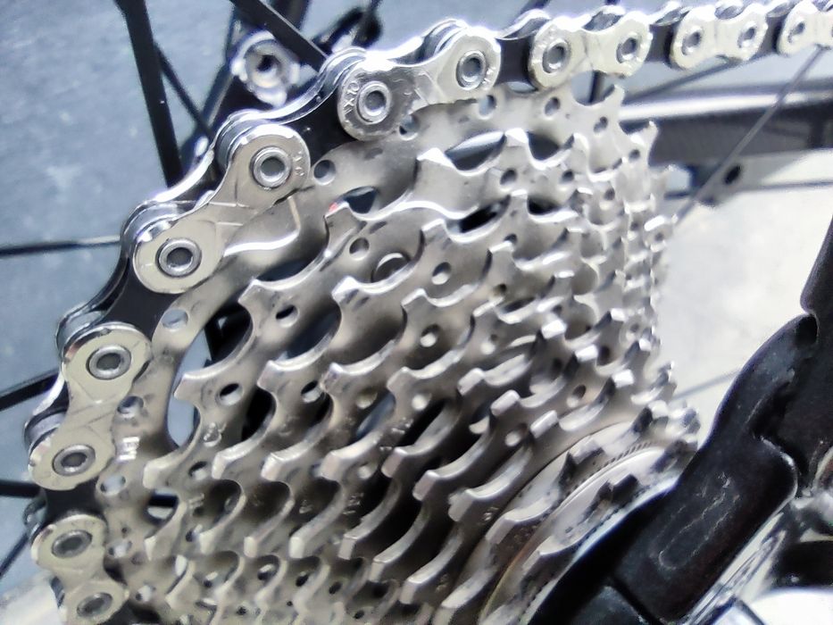 Rower szosowy rozm. 61 XL karbon Ultegra