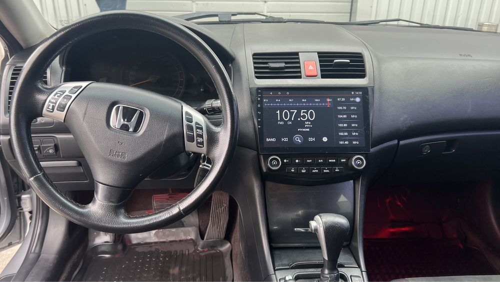 Продам Honda Accord